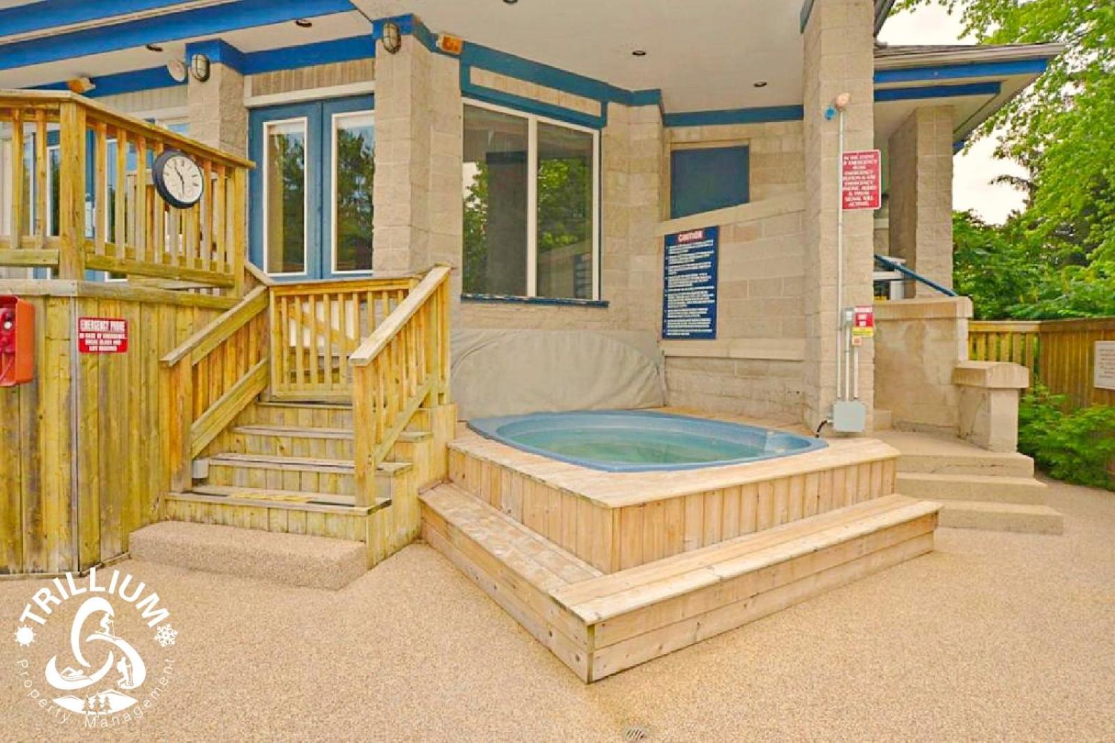 Blue Mountain, Collingwood - Loft Condo, Sleeps 4 Blue Mountains Exterior photo